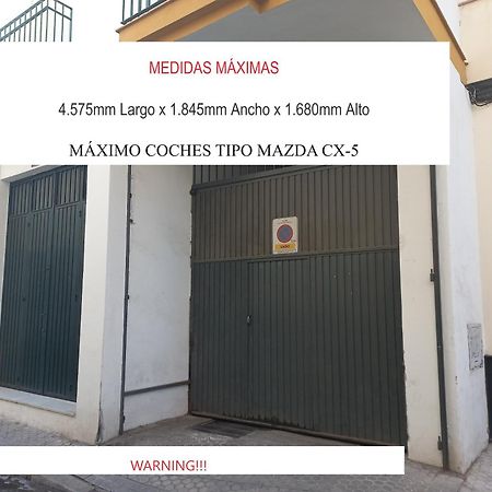 Azahar Metropol Parasol, Parking Gratis Para Coches Medianos Σεβίλλη Εξωτερικό φωτογραφία